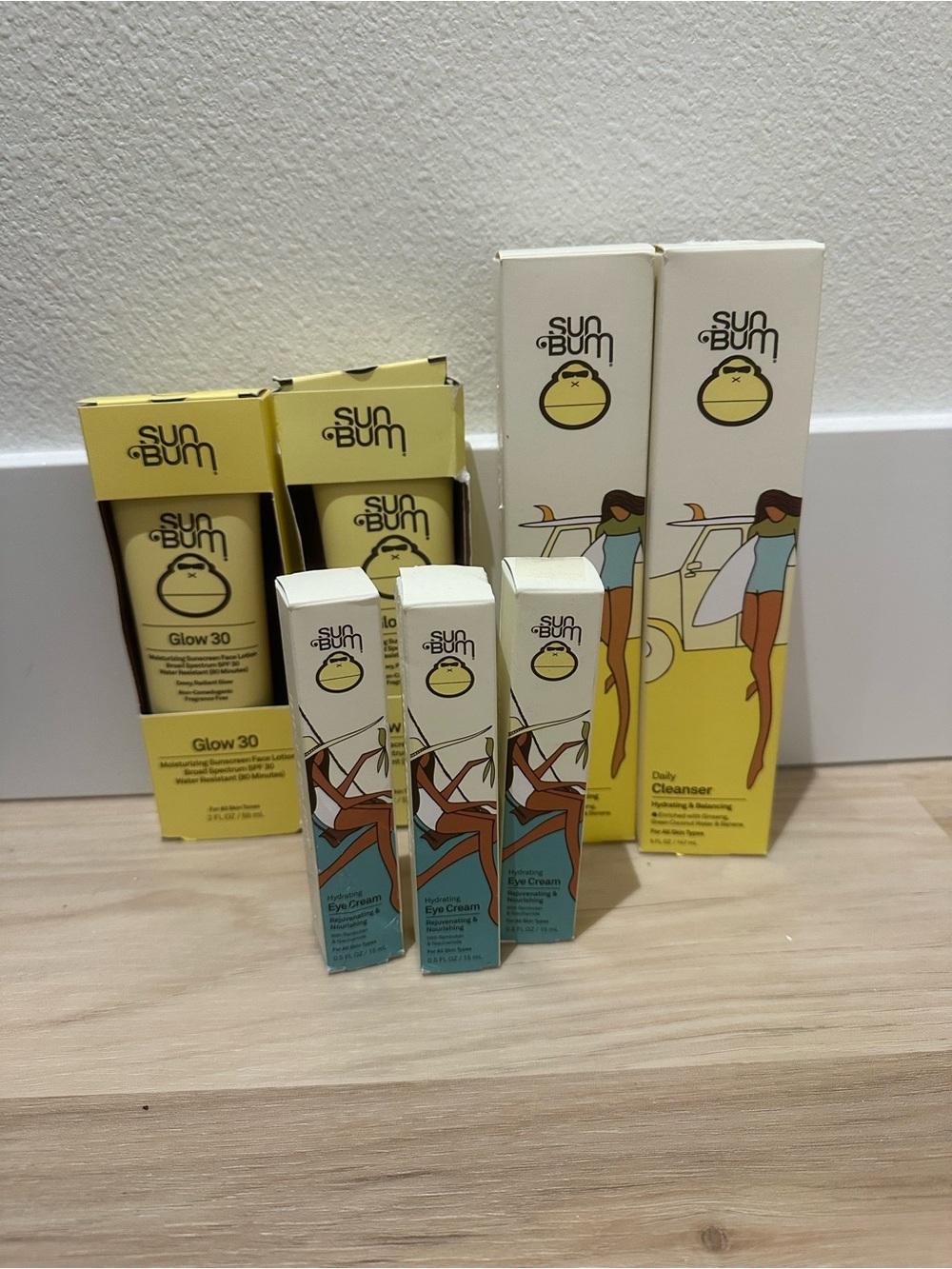 Sun Bum Glow Cleanser & Eye Cream Lot